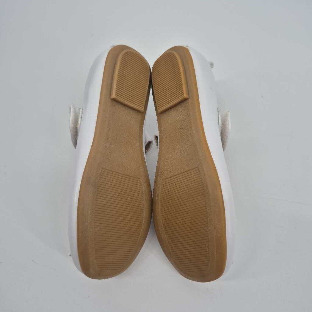 Mary Jane flats