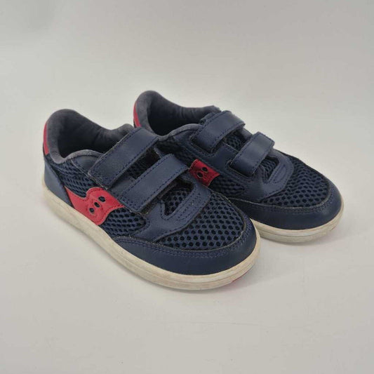 velcro strap sneaker