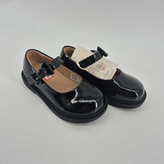 *Tags On* Mary Janes