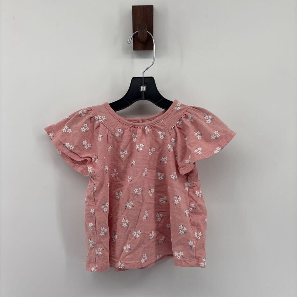 Shorts and Shirt.White Flowers
