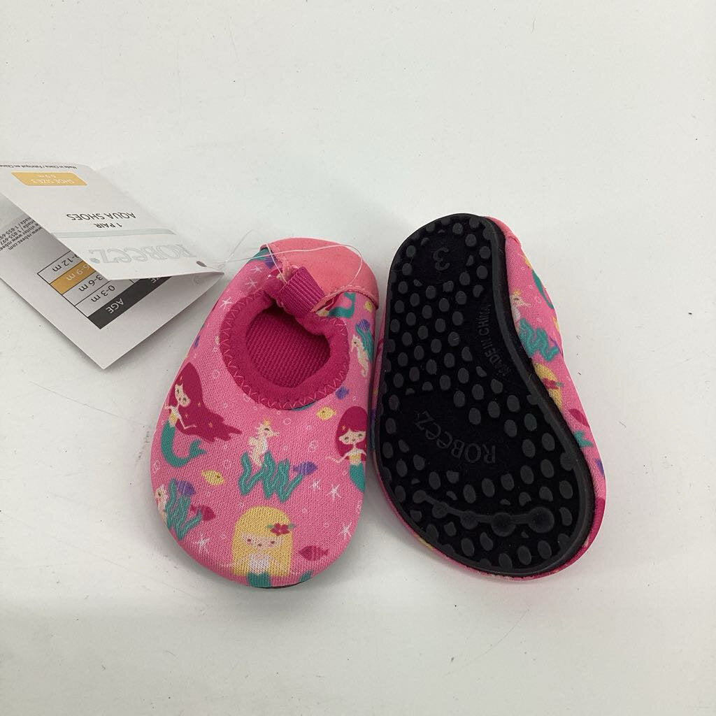 Tags on, water shoes, mermaids