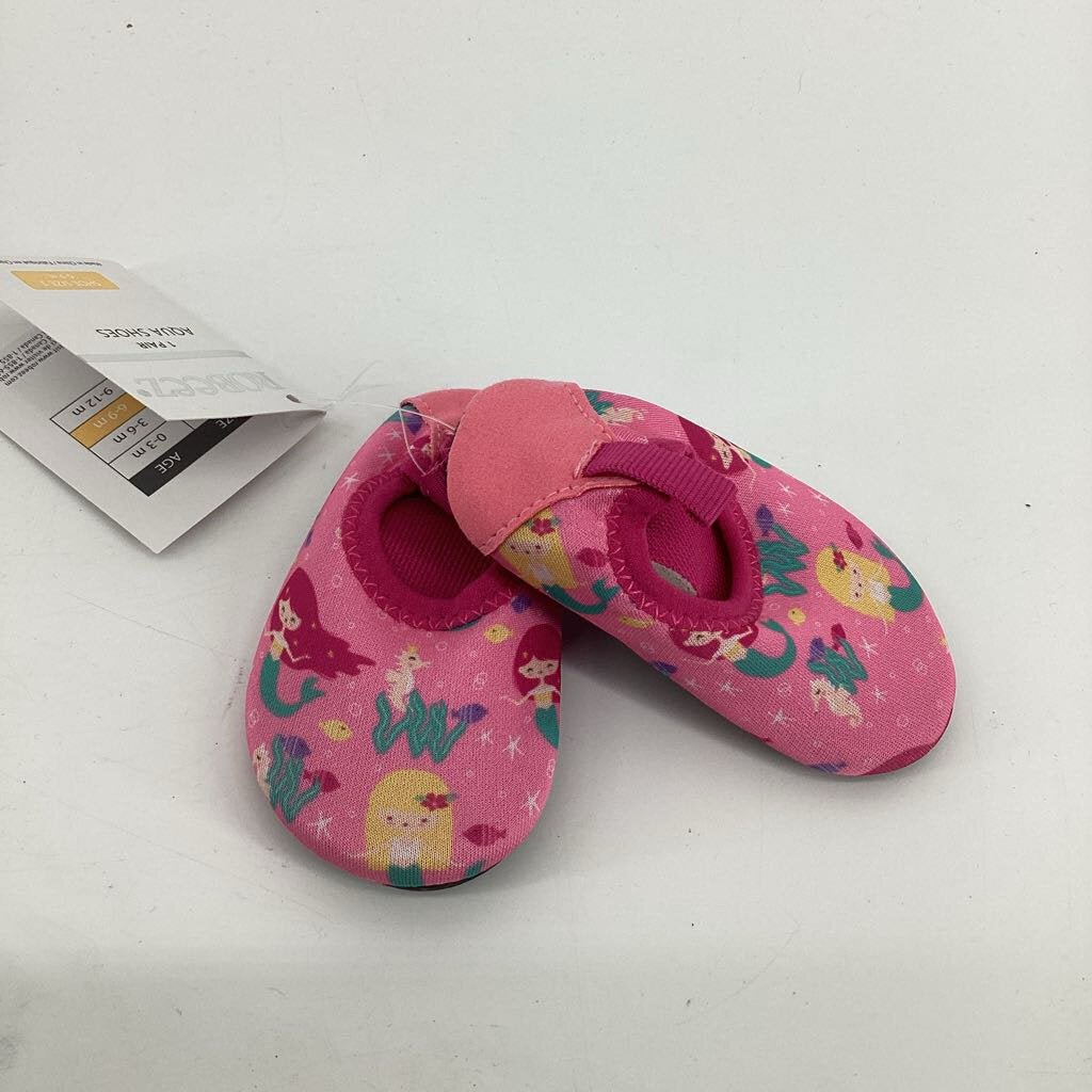 Tags on, water shoes, mermaids