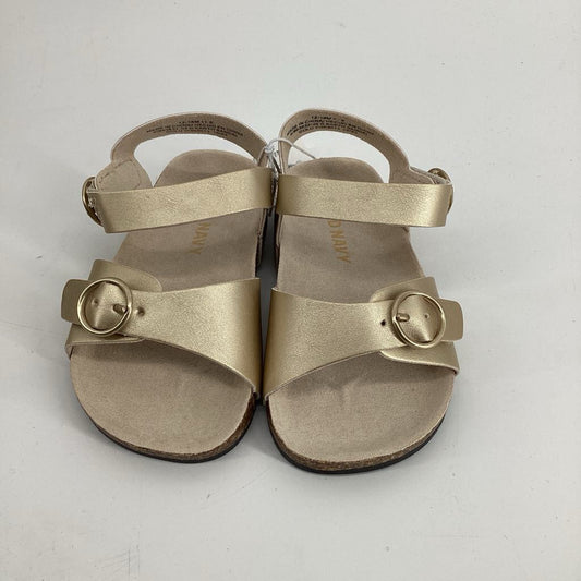 Tags on, sandals