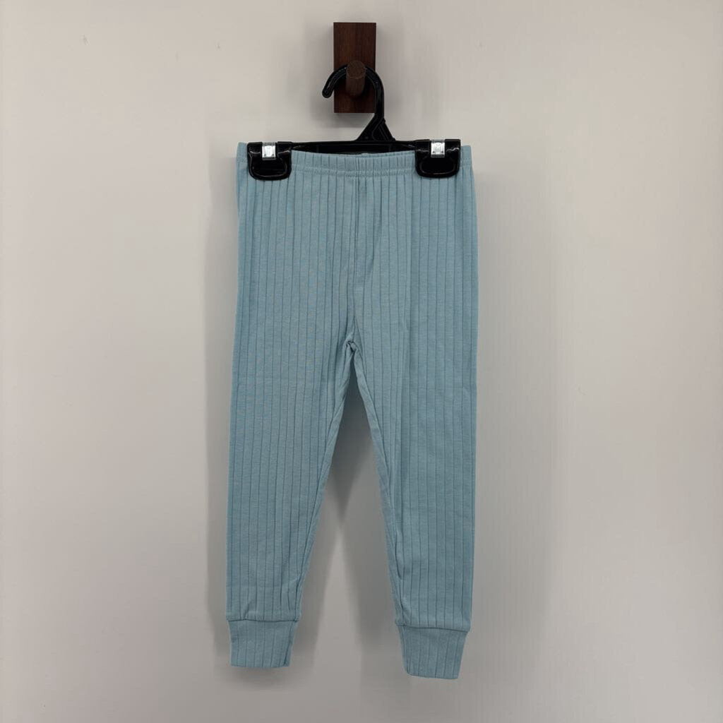 Tags on, ribbed