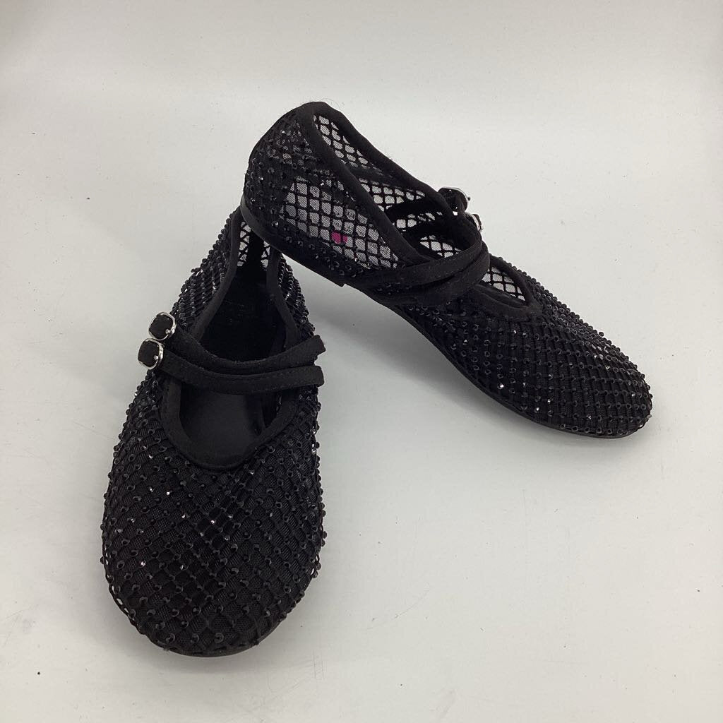 breathable ballet flats