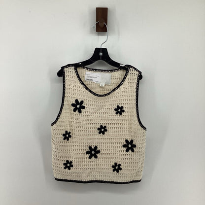 Crochet, black flowers