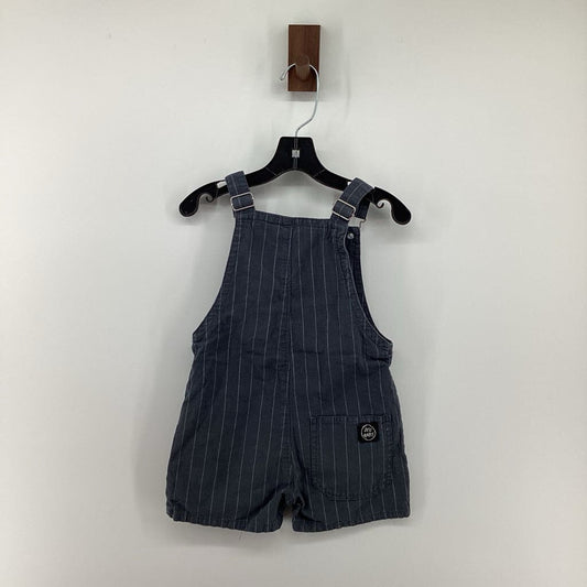 White lines, short bib overall