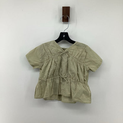 bow in top, fluffy skirt