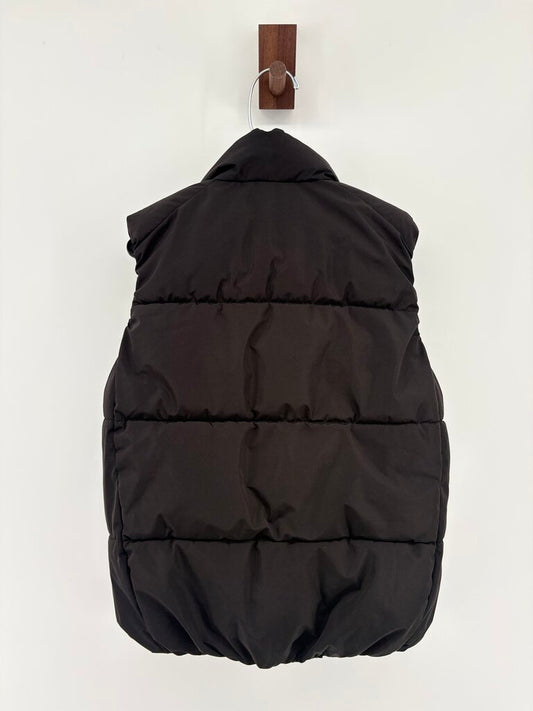 zip up puffer vest