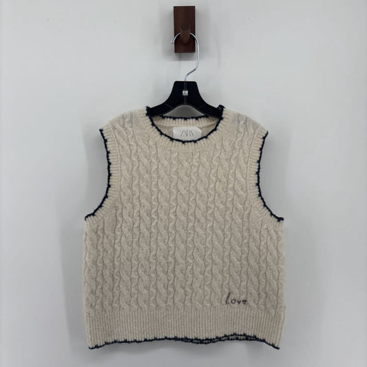 Cable knit, sleeveless