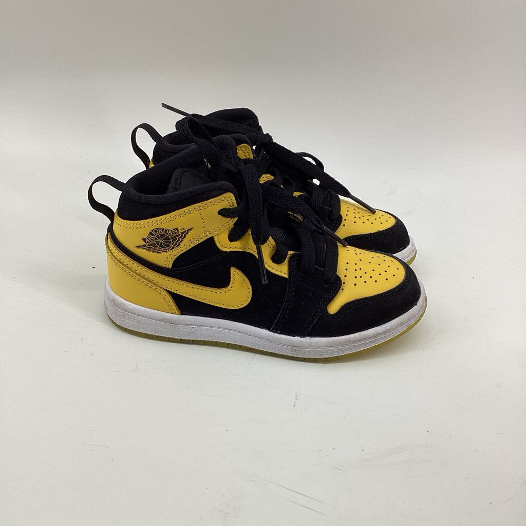 High top sneakers
