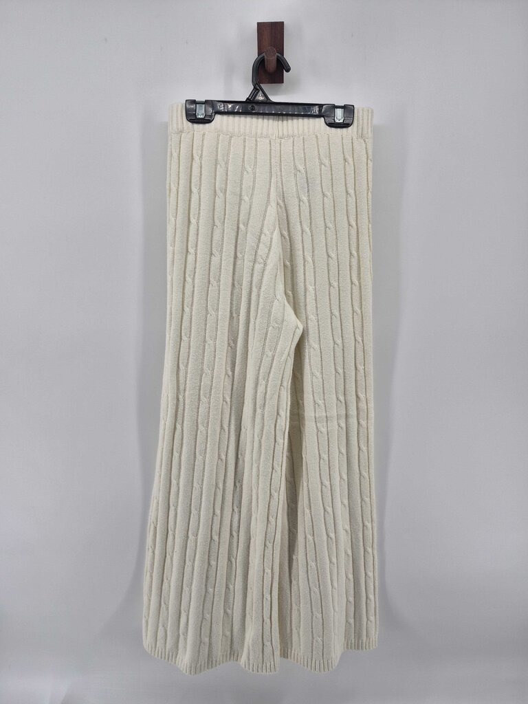 Cable knit sweat suit