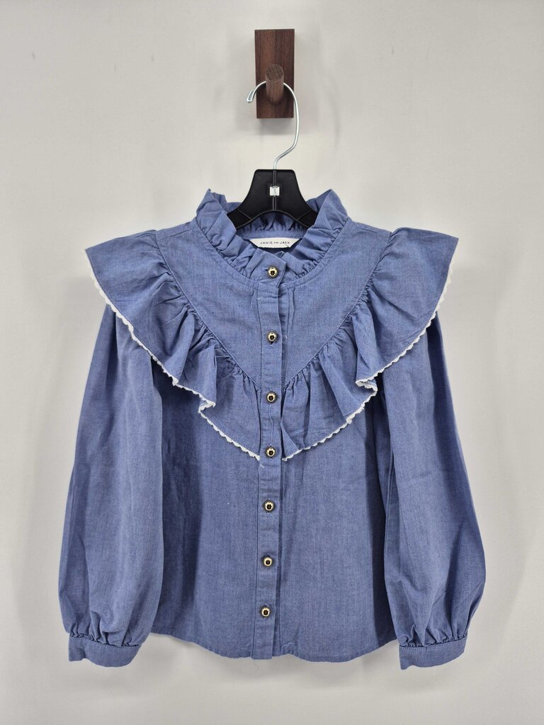 Ruffle neck, gold buttons