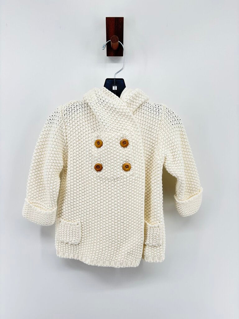 knit hoodie with wooden buttons