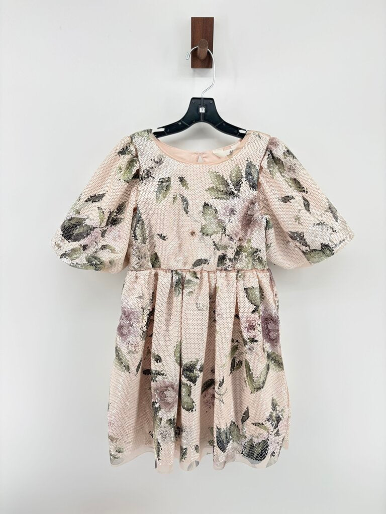 Tags on, flowers, sequins