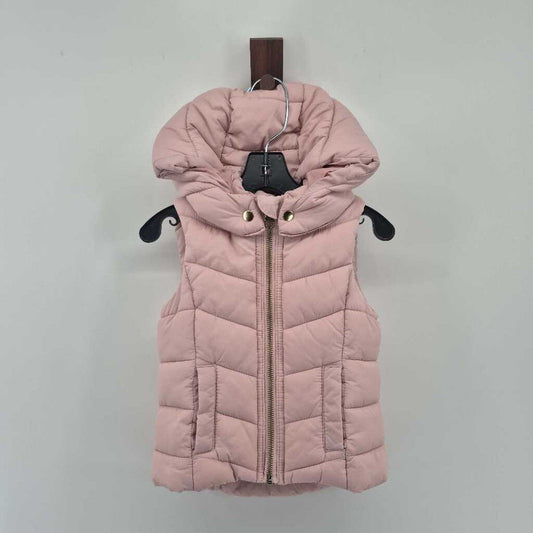 Puffer vest with detachable hood