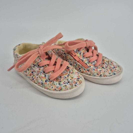 Lace up floral sneaker