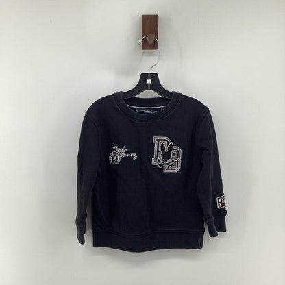 logo embroidered