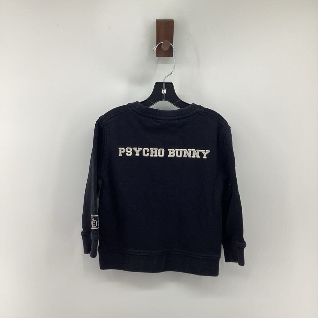 logo embroidered