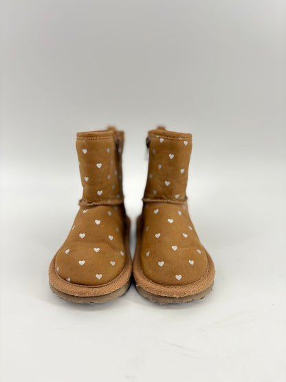 Zipper Boots with Silver Hearts