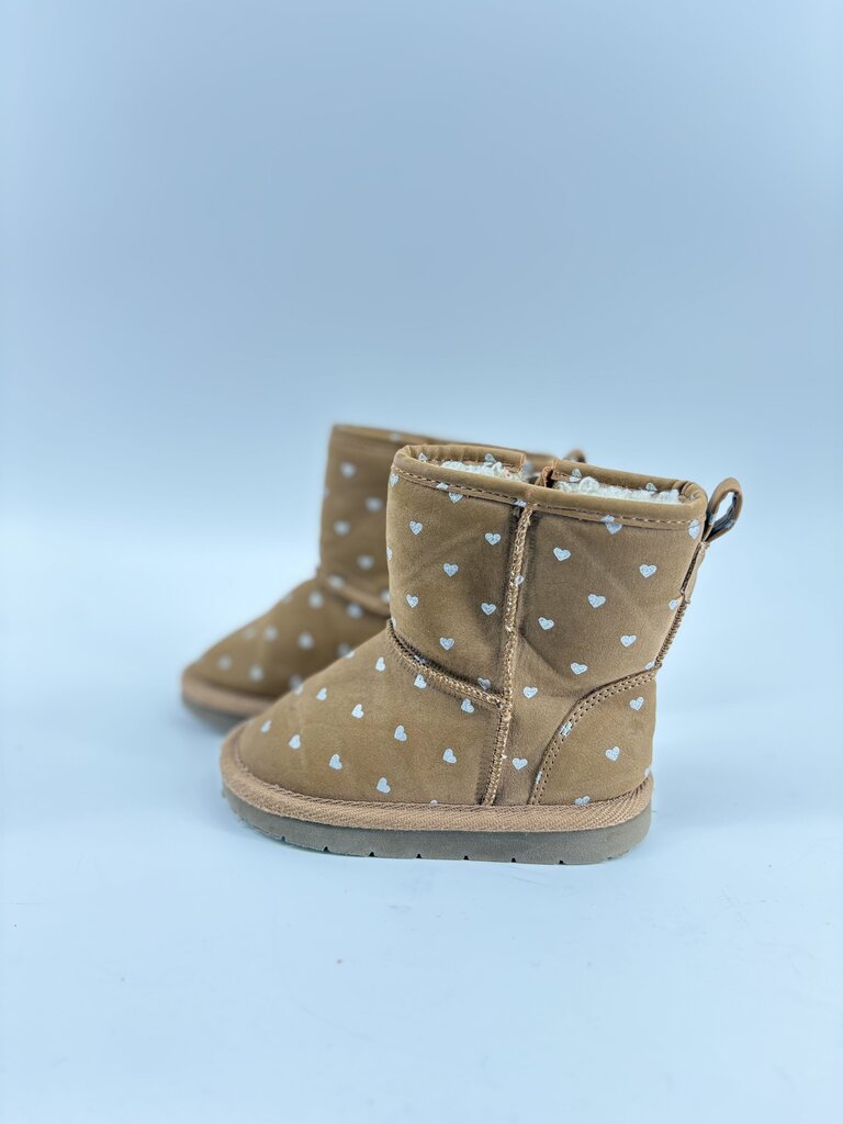 Zipper Boots with Silver Hearts