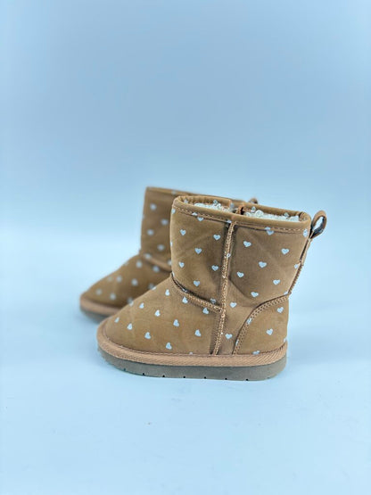 Zipper Boots with Silver Hearts
