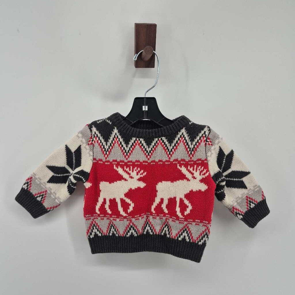 Crew neck knit sweater