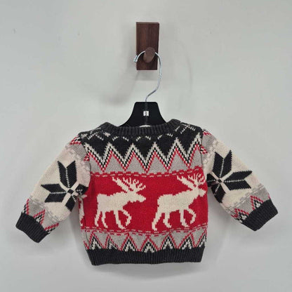 Crew neck knit sweater