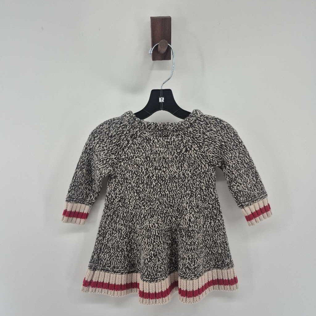 Knitted, crew neck, long sleeve