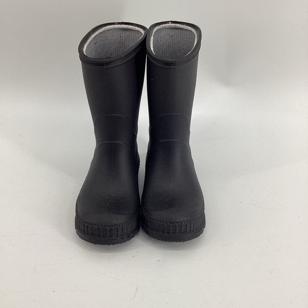 Kamik rain boots