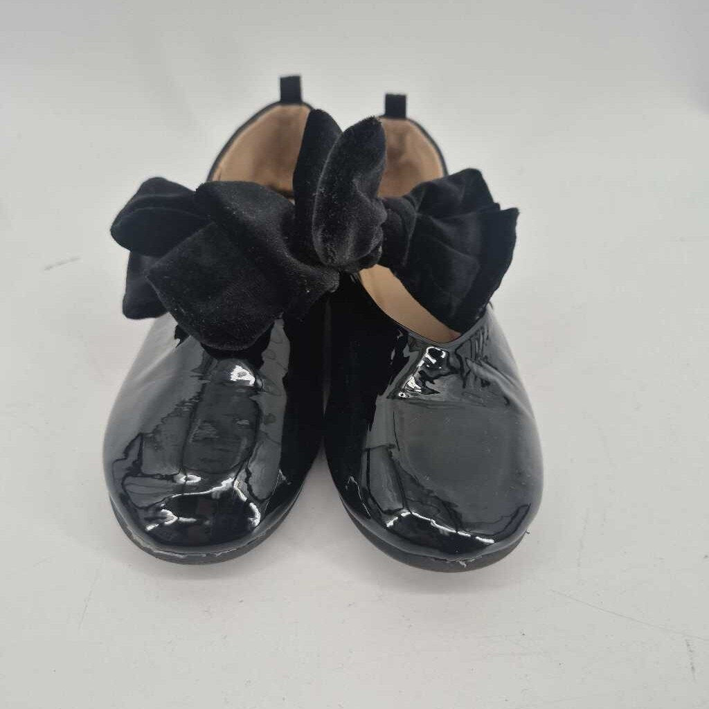 Patent Ballet Flats with Velvet Bow