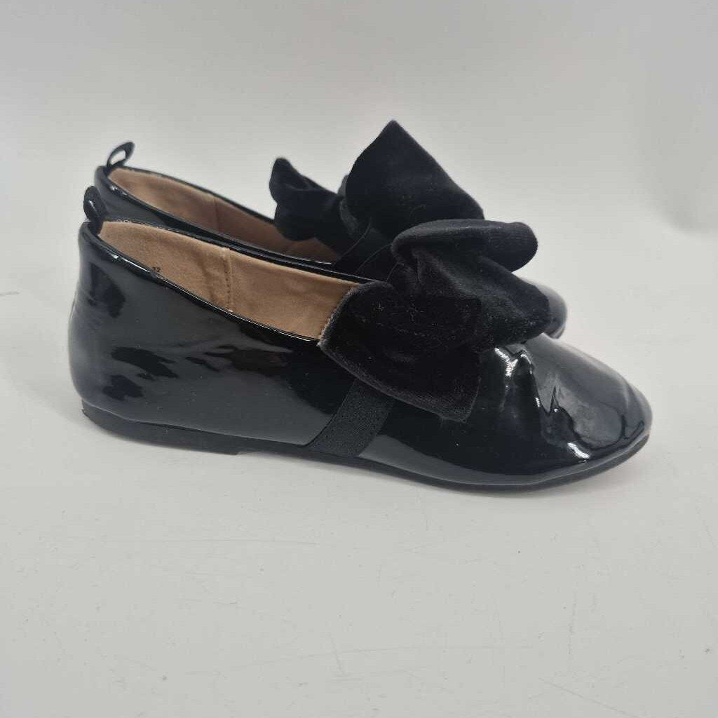 Patent Ballet Flats with Velvet Bow