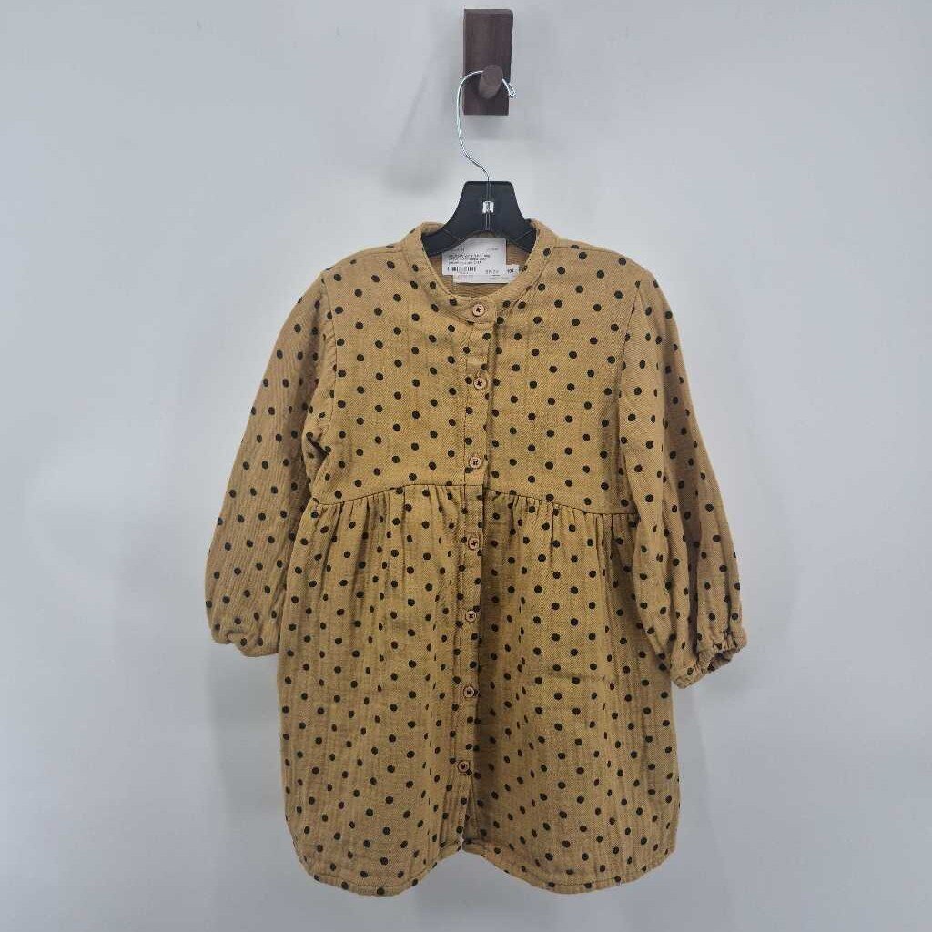 *LR* Long sleeve, black polka dots