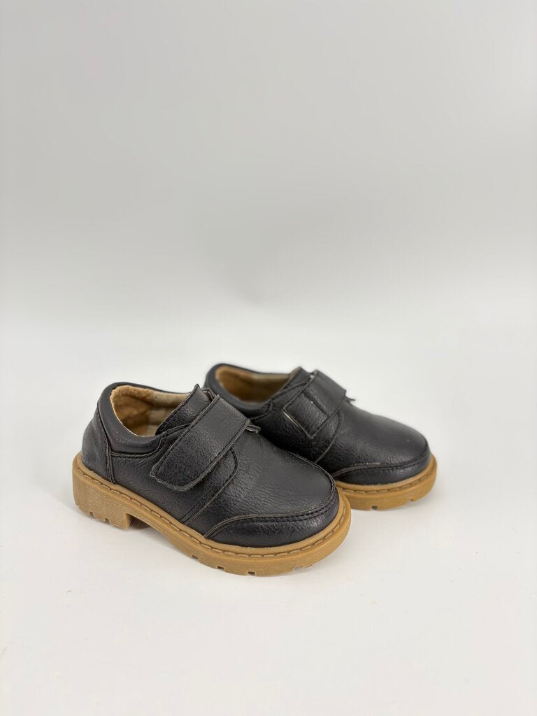 Twinkie casual dress shoe