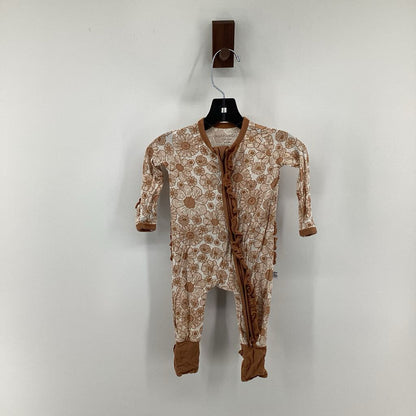 Floral sleeper with ruffles