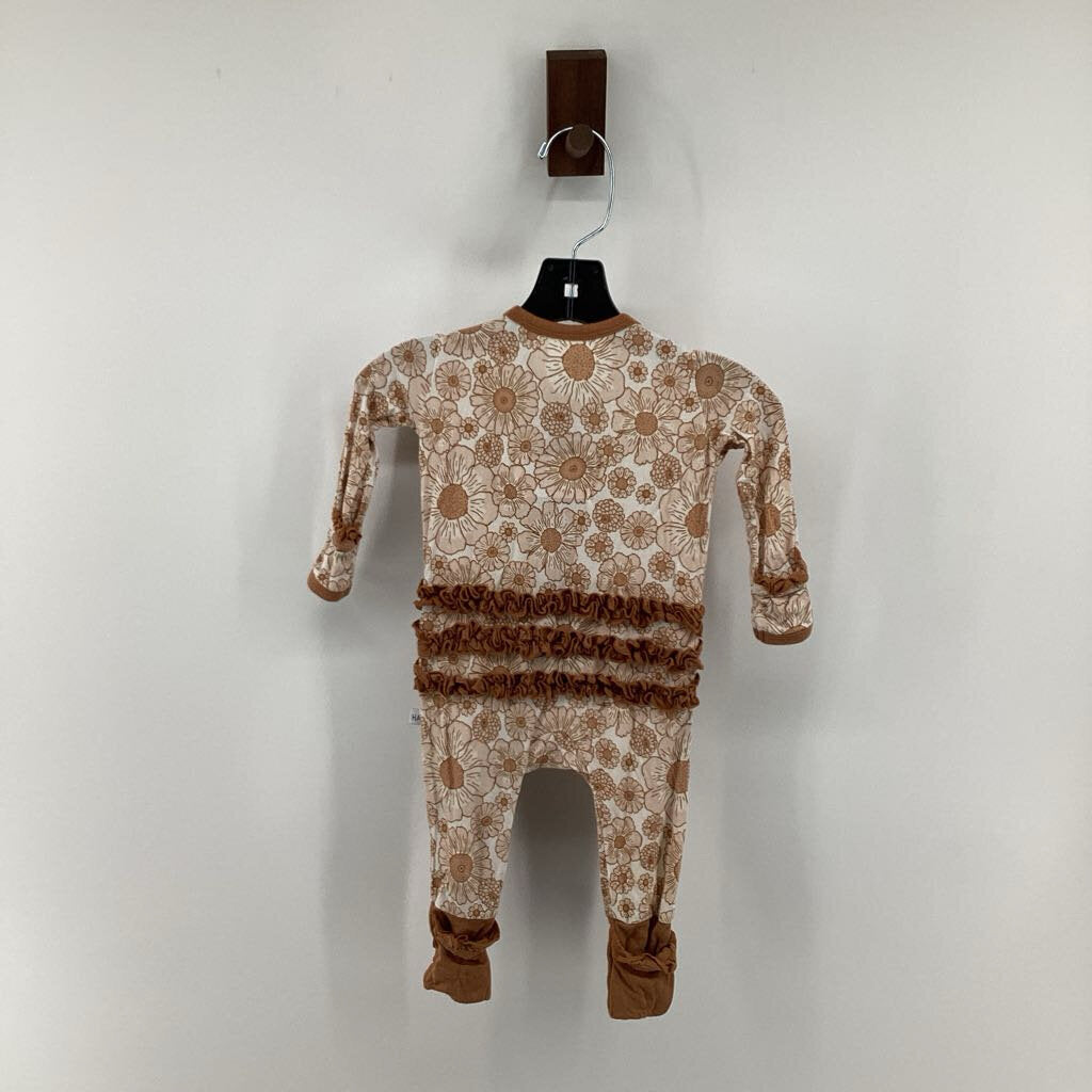 Floral sleeper with ruffles