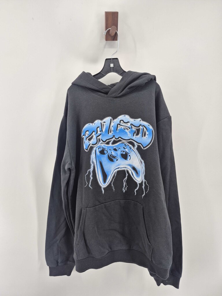 Tags on, hoodie
