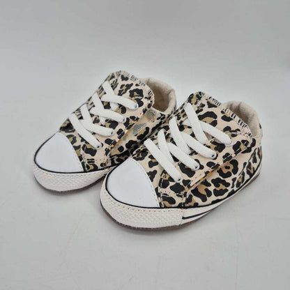 Leopard crib shoe