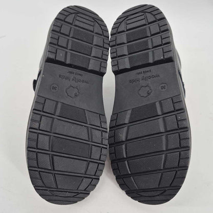 2 velcro straps