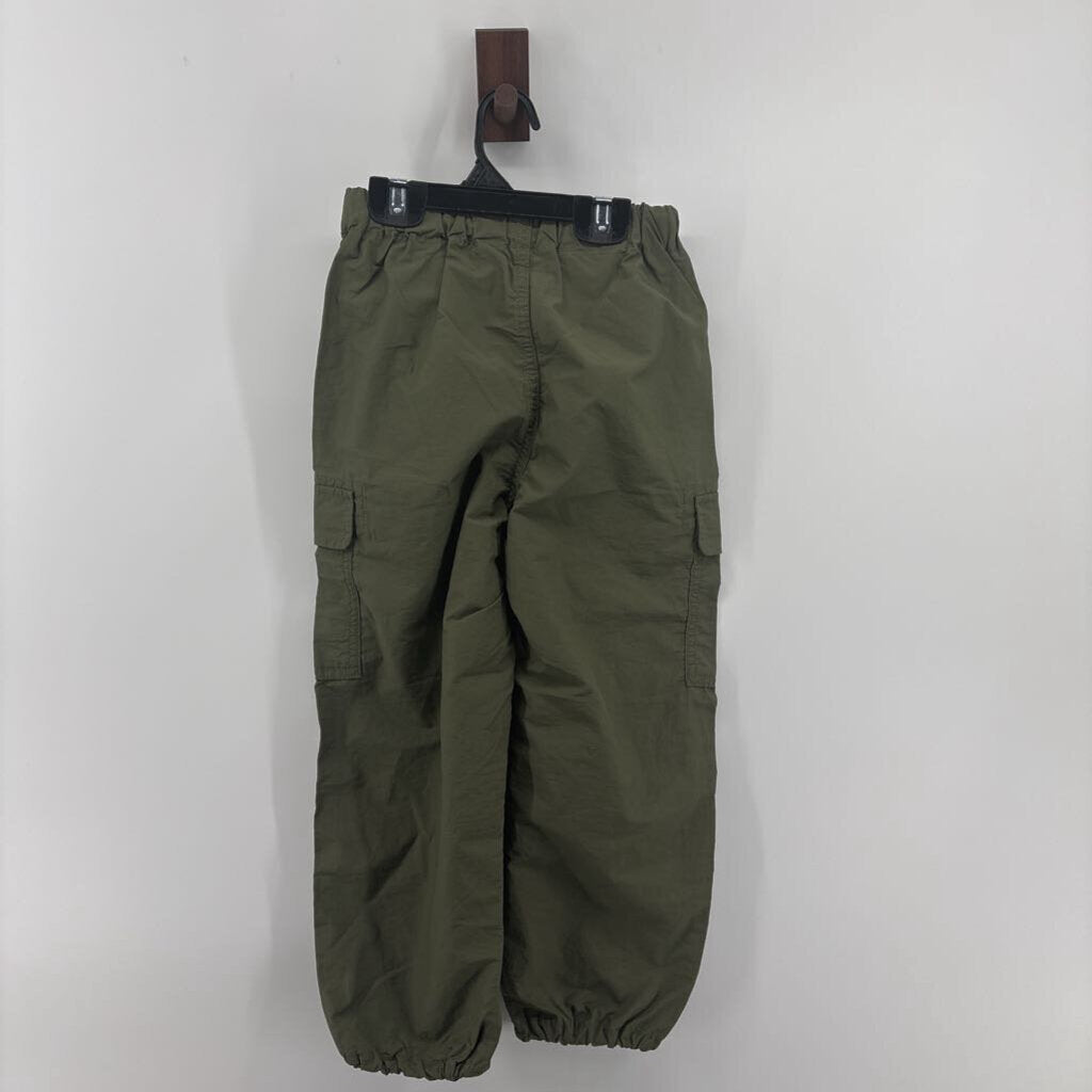 Tags on, cargo jogger
