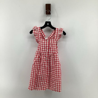 Tags on, gingham